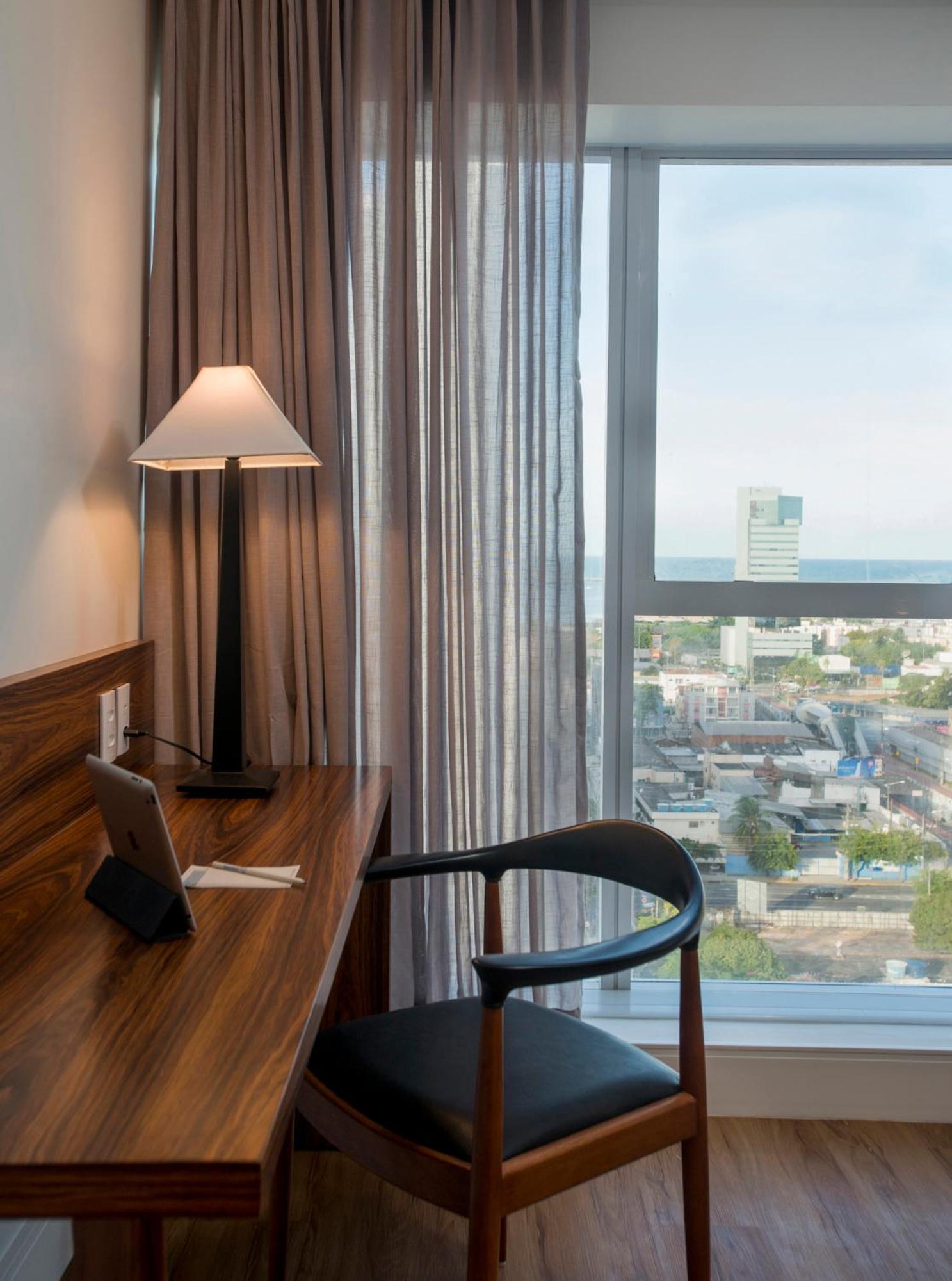 Hotel Luzeiros ريسيفي المظهر الخارجي الصورة A room at the hotel