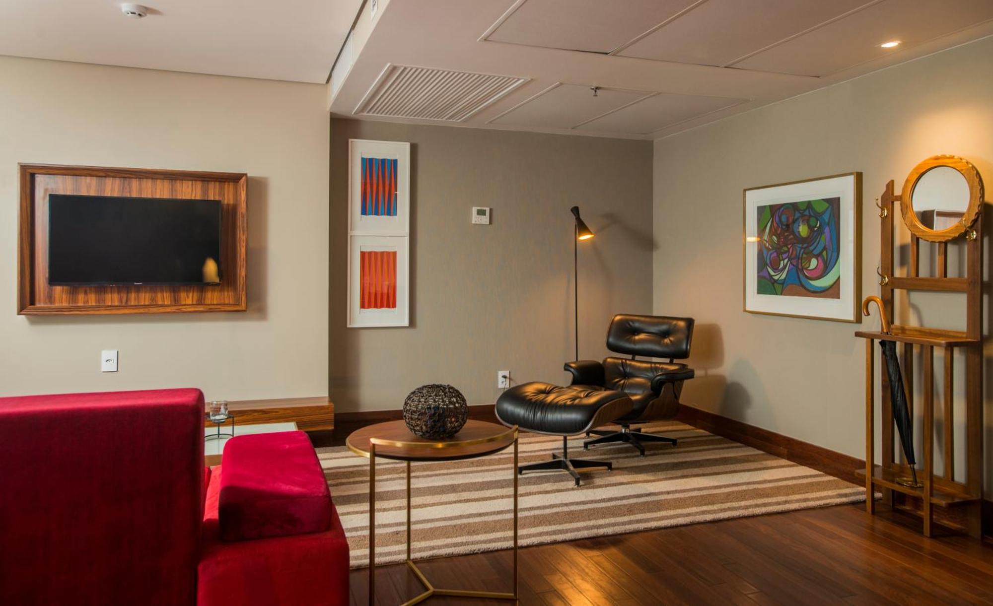 Hotel Luzeiros ريسيفي المظهر الخارجي الصورة A suite at the hotel