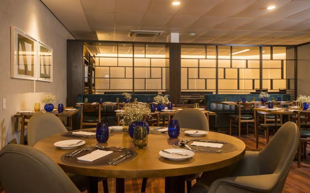 Hotel Luzeiros ريسيفي المظهر الخارجي الصورة The interior of the restaurant