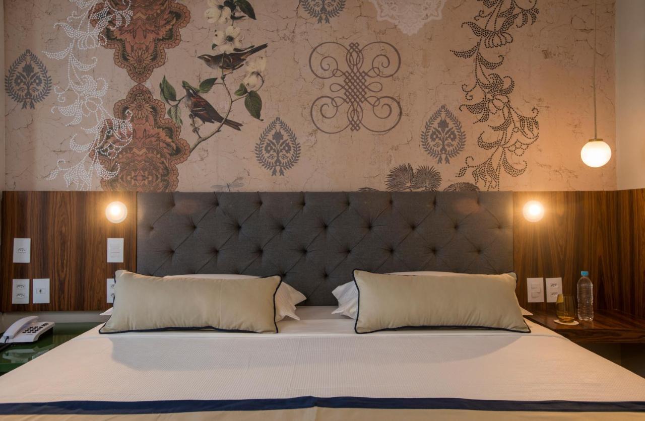 Hotel Luzeiros ريسيفي المظهر الخارجي الصورة A bedroom at the hotel